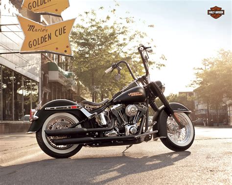 2013 Harley Davidson FLSTN Softail Deluxe Review