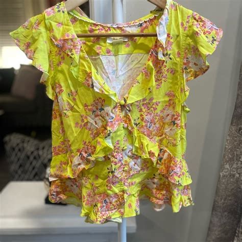 Maeve Tops Maeve Anthropologie Ashlee Ruffled Blouse Top 6 By Maeve