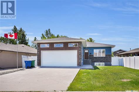 Wood Lily Drive Moose Jaw Sold House Ovlix