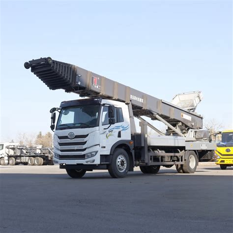 Jiuhe 65m Ladder Lift Truck Telescopic Boom Bucket Truck Aerial Work