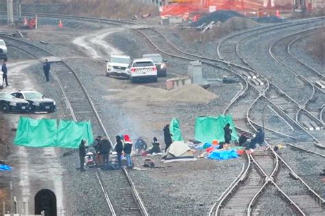 Wet Suwet En Protesters Have Blocked Rail Lines Between Hamilton And