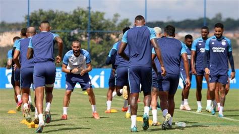 Bahia está pronto para enfrentar o Athletico Veja provável escalação