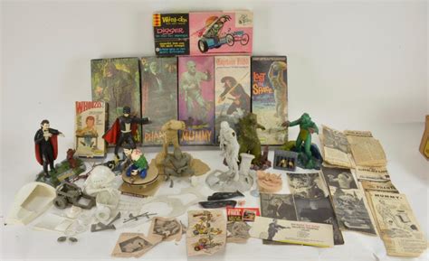 Sold Price: Vintage Aurora Plastic Model Kits Monster Collection - September 3, 0120 6:00 PM EDT