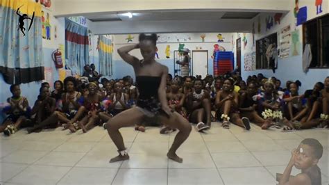 Must Watch Best Ever Zulu Virgin Dance Youtube