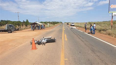 Jovem Morre Em Acidente Entre Moto E Duas Caminhonetes Na Br 174 Em