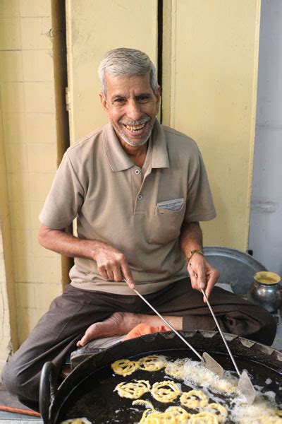 Fafda Jalebi - my love for this iconic Gujarati breakfast snack