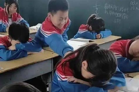 学生圈里的恶作剧：哪些适合开玩笑，哪些要避免？盘点7个班上经典的恶作剧！ 文字碌碌