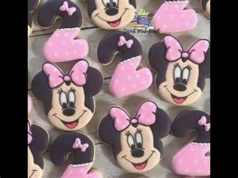 Delicious And Adorable Minnie Mouse Sugar Cookies Youtube