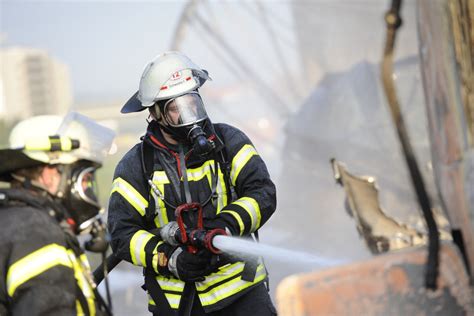 Dramatični prizori u Sarajevu Izbio požar u zatvoru vatra se