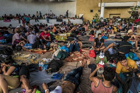 CODEMIRE vigila caravana de migrantes por México Almomento Noticias