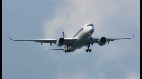 Minutes Of Afternoon Rush Hour Plane Spotting In Singapore Youtube