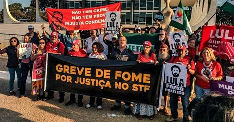 JOEL FERNANDO MILITANTES DE MOVIMENTOS SOCIAIS INCIAM GREVE DE FOME E