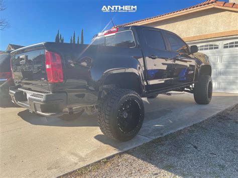 Chevrolet Colorado Wheel Offset Aggressive Outside Fender Air