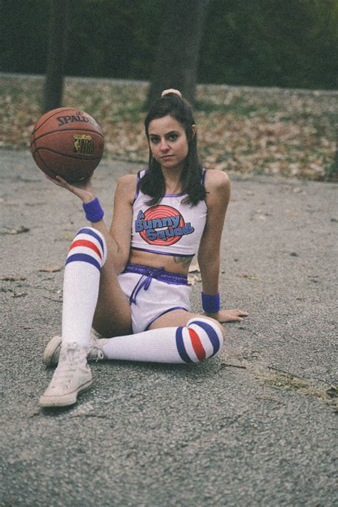 lola bunny halloween costume