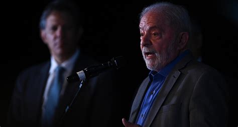 Lula anuncia los primeros cinco ministros que lo apoyarán en su