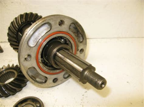 Yamaha Kodiak Atv Middle Drive Output Pinion Bevel Gears And