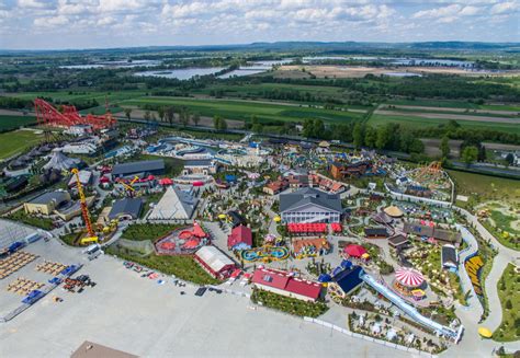 Energylandia w Zatorze to największy par rozrywki w Polsce