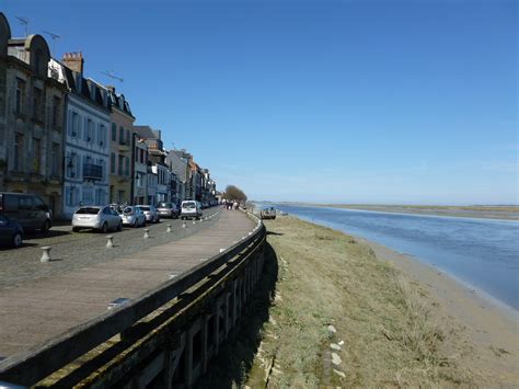 Beach of Saint-Valery-sur-Somme, Saint-Valery-sur-Somme, Picardy, France - Heroes Of Adventure