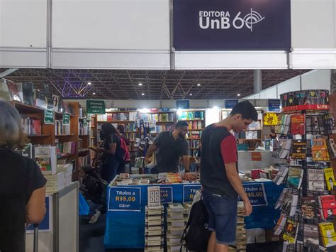 Unb Not Cias Editora Unb Leva Mais De Mil T Tulos Bienal