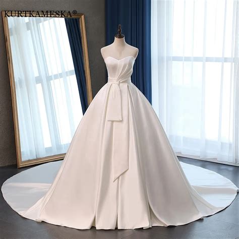 Vestido de satén blanco de lujo sin tirantes para novia Vestido largo