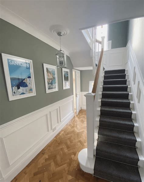 Modern Hallway Panelling Ideas To Transform Your Space Off