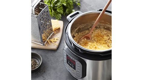 15 Best Small Slow Cookers for Your Home | Heavy.com