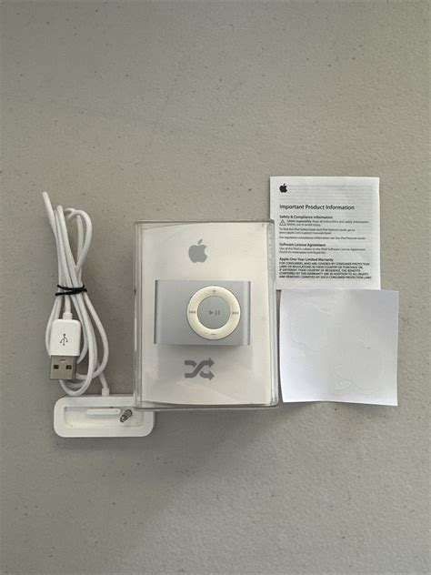 Apple Ipod Shuffle Nd Gen Special Edition Product Silver Gb A Pre