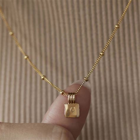 Best Initial Necklaces For A Personalised Jewellery Upgrade