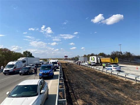 Son Dak Ka Edirne De Zincirleme Trafik Kazas L Yaral