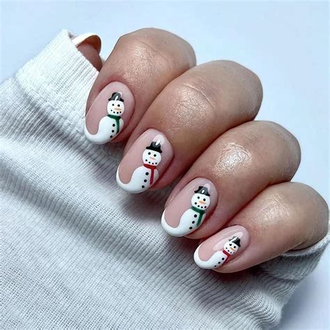 24 piezas de uñas navideñas a presión diseño de muñeco de nieve de cabeza redonda color nude