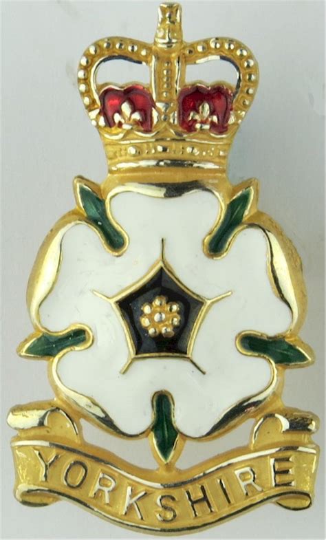 Yorkshire Volunteers Officers Cap Badge