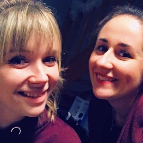 Lamitié La blonde lyne dr et la brune friends amie blonde