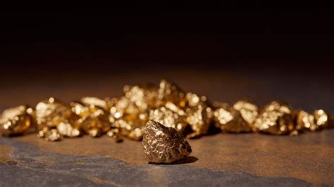 How to Tell if Gold Is Real: 4 Methods You Can Try At Home - Diamond101