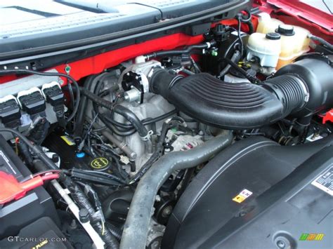 2005 Ford F150 STX Regular Cab Flareside 4.6 Liter SOHC 16-Valve Triton V8 Engine Photo ...