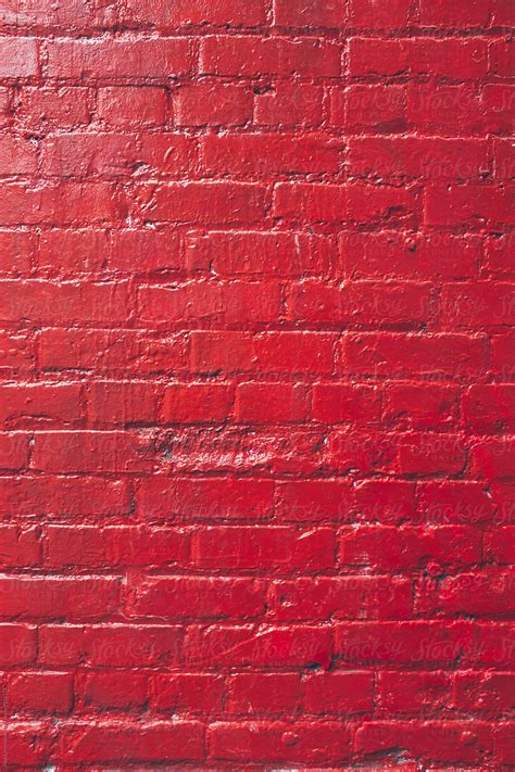 «Painted Red Brick Wall» del colaborador de Stocksy «Rialto Images ...