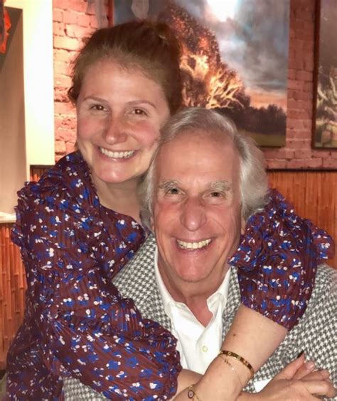 Meet Zoe Emily Winkler Henry Winkler S Daughter A Rare Glimpse Into Her Life