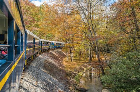 The Blue Ridge Scenic Railway Is the Southeast's Best Fall Foliage Train