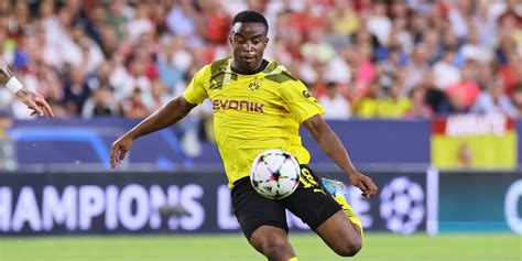 BVB Sturm Deshalb Muss Terzic Jetzt Auf Moukoko Setzen