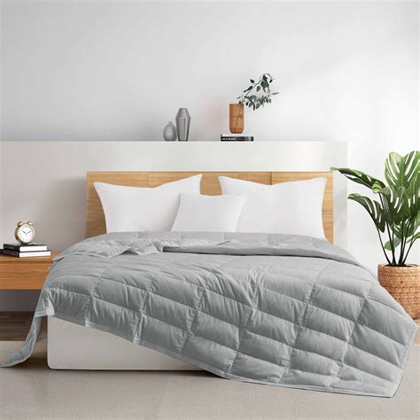 Puredown Oversized Bed Blanket Lyocell Soft Breathable Cooling Down