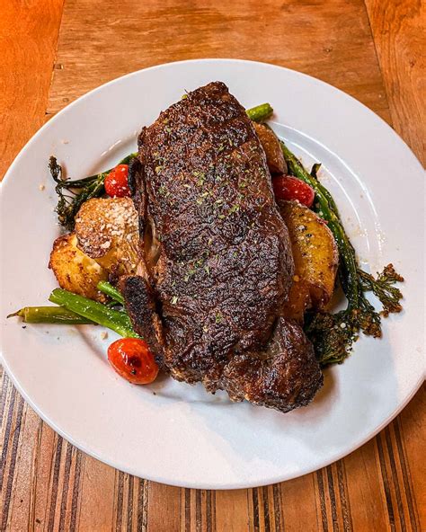 The Best Texas Raised Wagyu Steaks And Dishes Texas Monthly