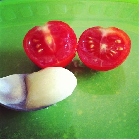 Rezept F R Eine Tomaten Honig Gesichtsmaske Gegen Fettige Haut