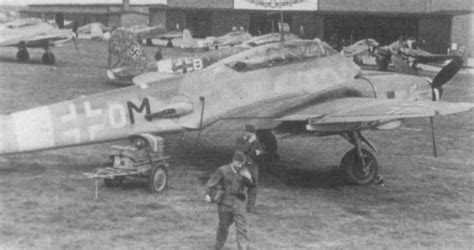 Asisbiz MESSERSCHMITT ME 410 Messerschmitt Me 410 Hornisse OM 01