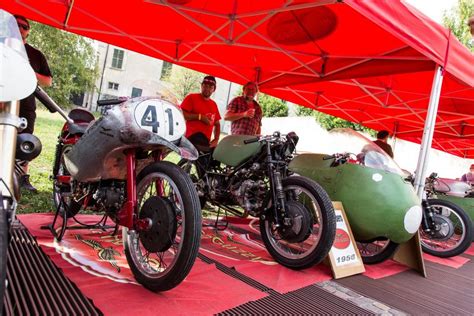 Motoraduno Internazionale Citt Della Moto Guzzi Mandello Del Lario