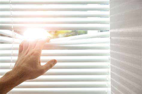 5 Reasons Why Motorized Window Shades Are Worth the Investment