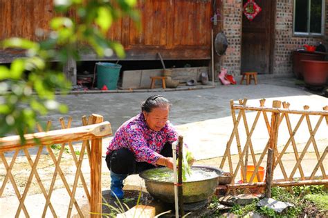 剑河：庭院经济“百花齐放”“方寸地” 变身“致富园” 新华网