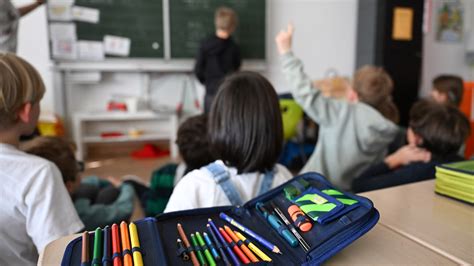 Schulen In Bremen Und Bremerhaven Bekommen Zus Tzliches Geld Buten