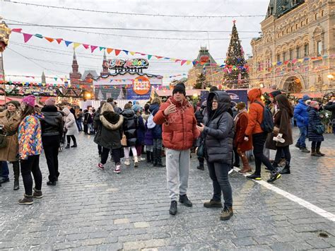 Moscú Rusia 21 de diciembre de 2019 Gente caminando en la Plaza Roja