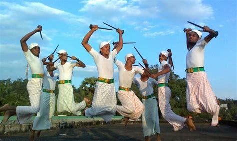 Kolkali Art Performed In North Malabar Region The Dance Performers