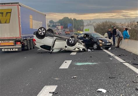 Gard Violent Accident De La Circulation Sur L Autoroute A9 Une