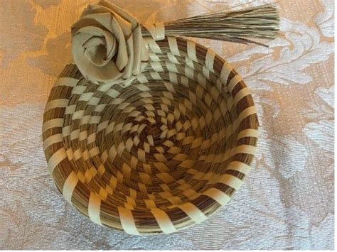 What is a Sweetgrass Basket? | Flowertown Bed and Breakfast